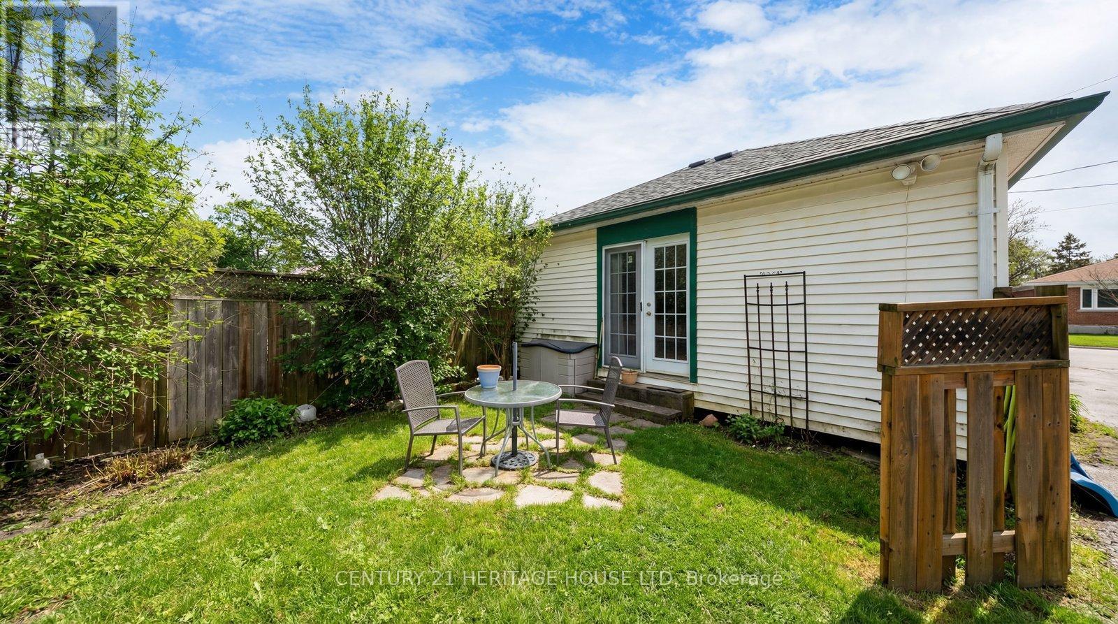 44 Curtis Street, Brantford, Ontario  N3S 5C1 - Photo 21 - X12808340