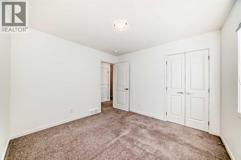 289 Crestmont Drive Sw, Calgary, Alberta  T3B 6G9 - Photo 29 - A2287665