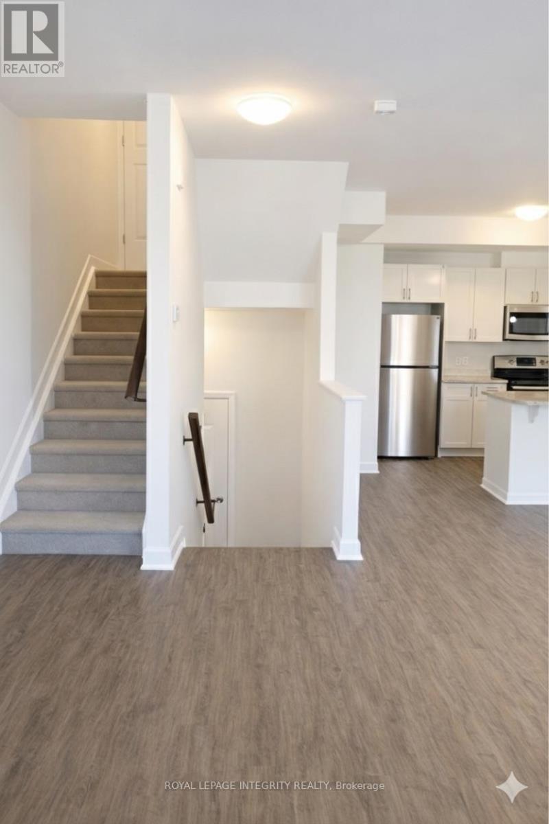 412 Jewelwing Private, Ottawa, Ontario  K1X 1G6 - Photo 4 - X12722900