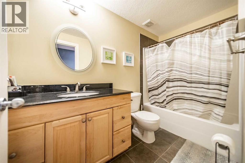 16 Tuscany Ridge Place Nw, Calgary, Alberta  T3L 2K7 - Photo 35 - A2286494