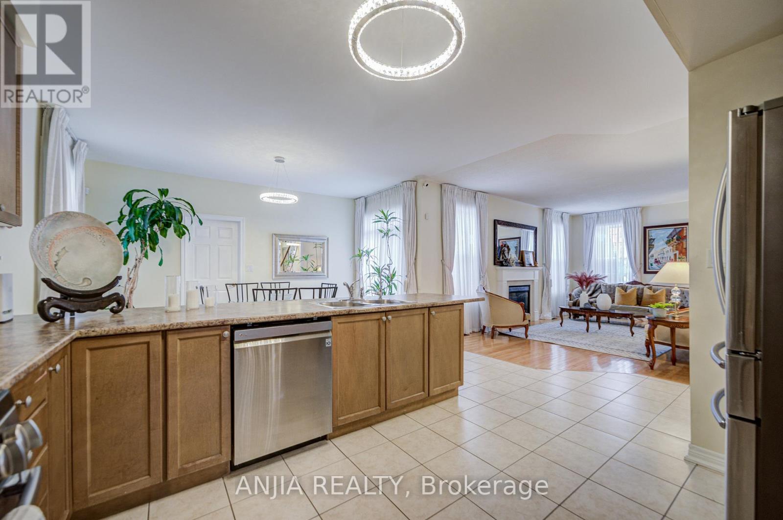 18 Orr Farm Road, Markham, Ontario L6C 0A3 - Photo 24 - N12805732