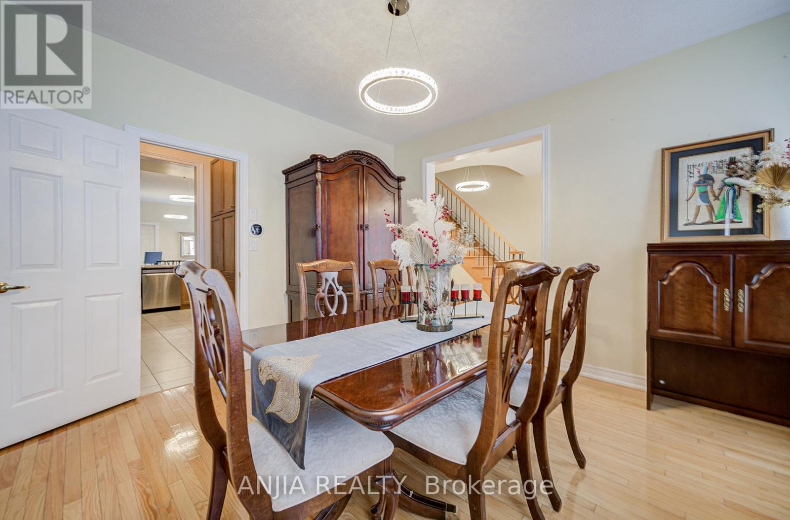 18 Orr Farm Road, Markham, Ontario L6C 0A3 - Photo 11 - N12805732