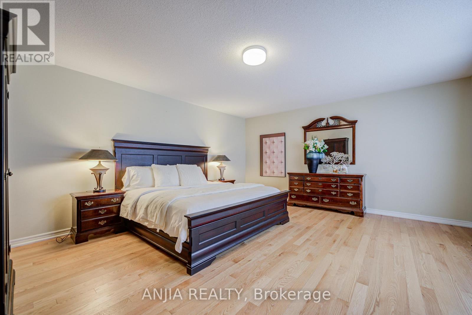 18 Orr Farm Road, Markham, Ontario L6C 0A3 - Photo 33 - N12805732