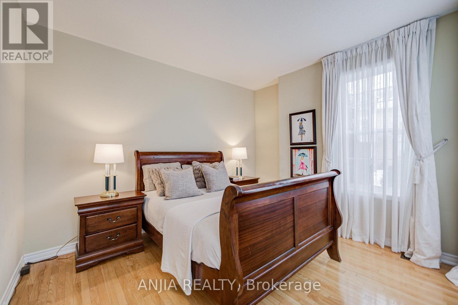 18 Orr Farm Road, Markham, Ontario L6C 0A3 - Photo 7 - N12805732