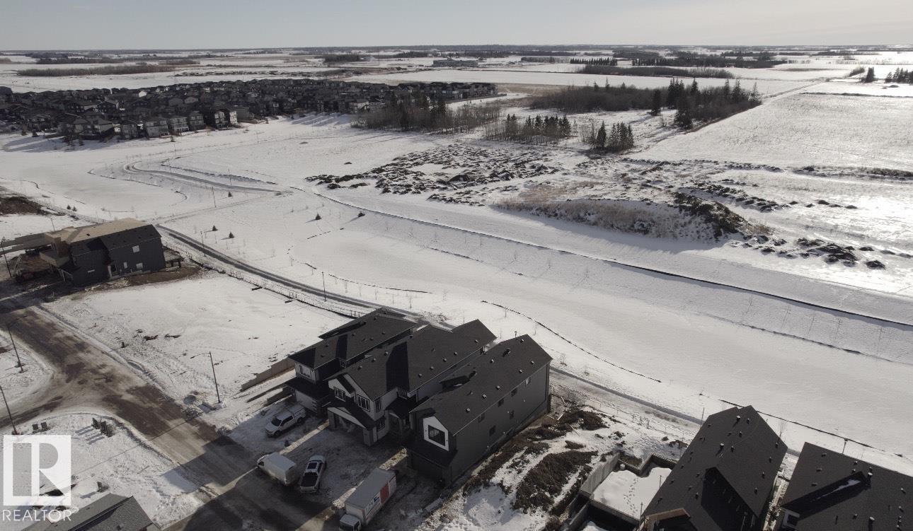 8789 MAYDAY LANE SW SW, edmonton, Alberta