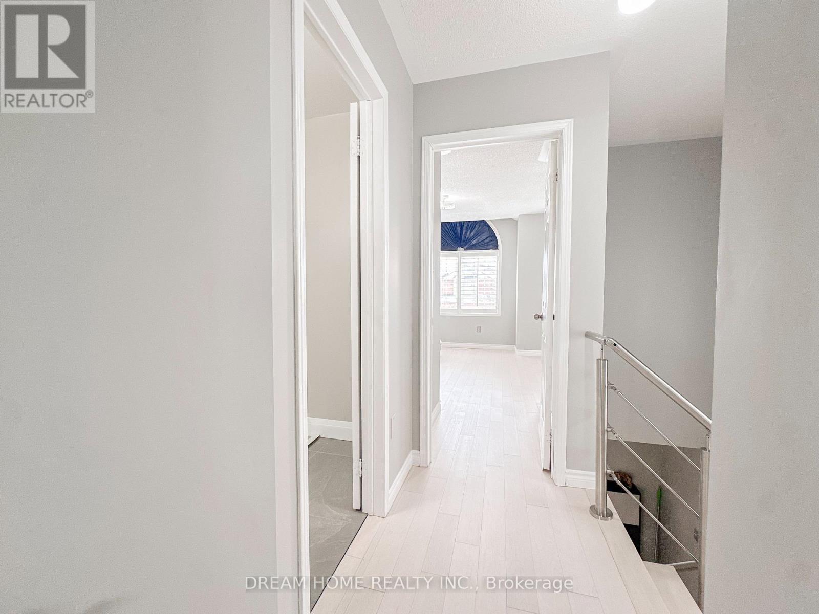 3746 Windhaven Drive, Mississauga, Ontario  L5N 7V5 - Photo 19 - W12807896