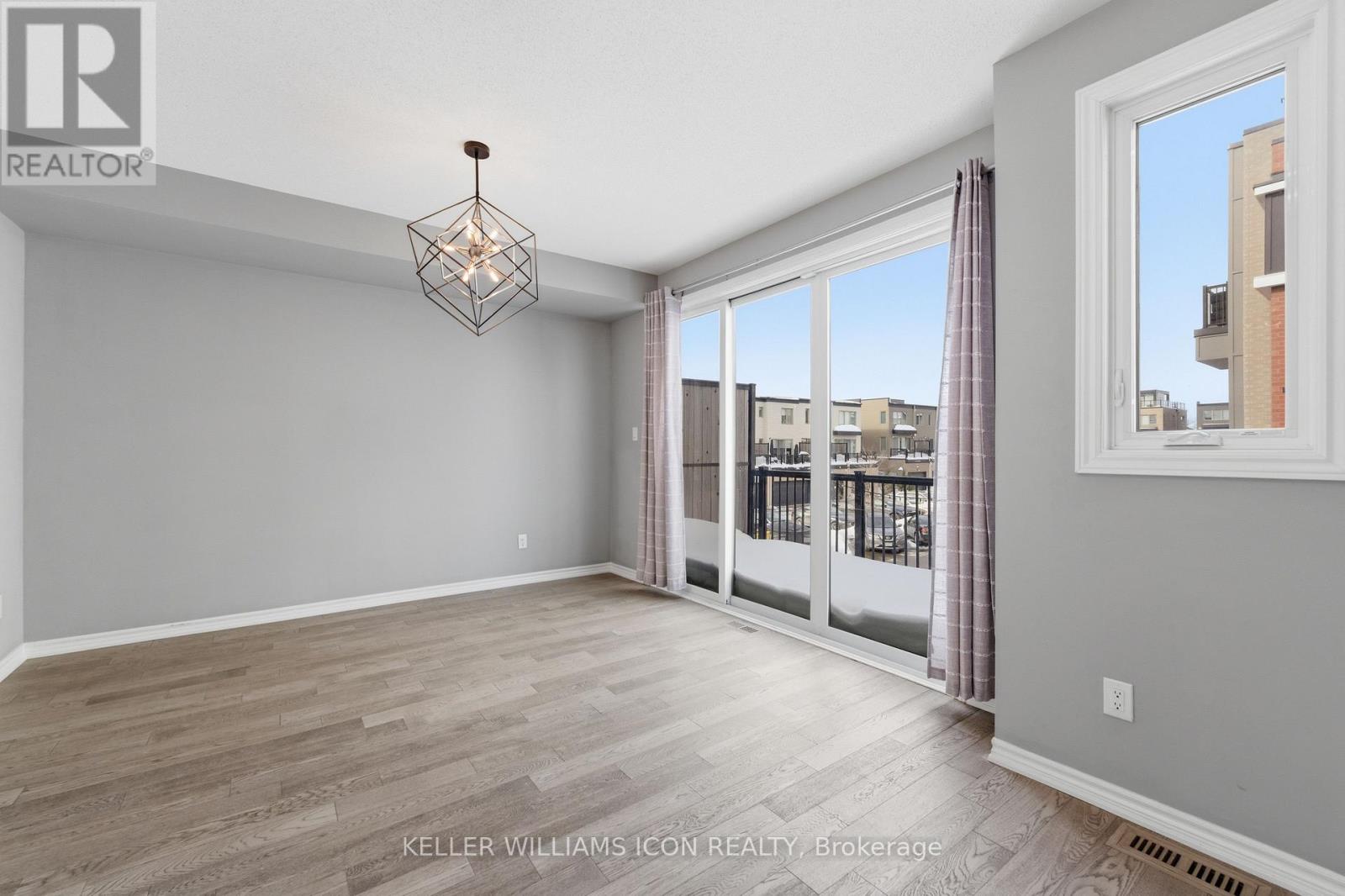 829 Mikinak Road, Ottawa, Ontario  K1K 4Z9 - Photo 19 - X12808388