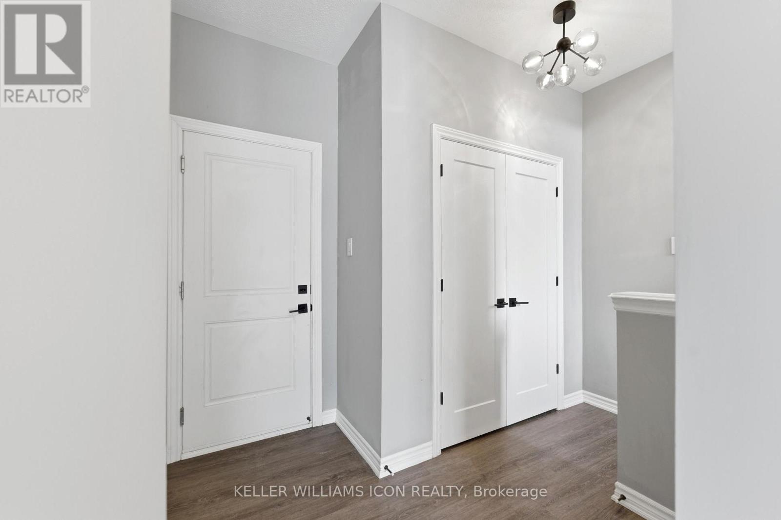 829 Mikinak Road, Ottawa, Ontario  K1K 4Z9 - Photo 21 - X12808388