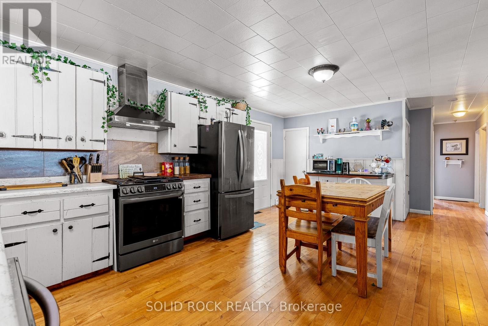 317 County Road 16 Road, Elizabethtown-Kitley, Ontario  K0G 1G0 - Photo 8 - X12808404