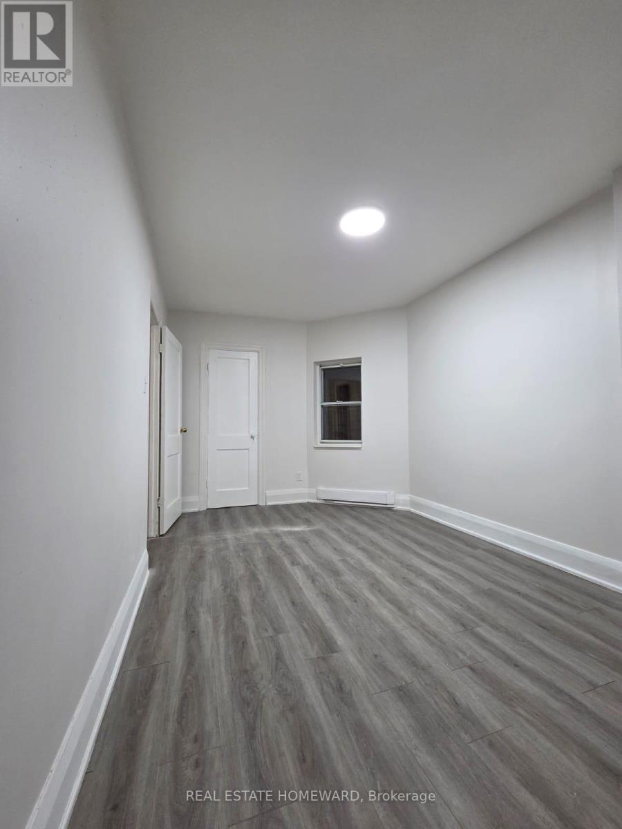 1445 Gerrard Street E, Toronto, Ontario  M4L 1Z9 - Photo 8 - E12808390