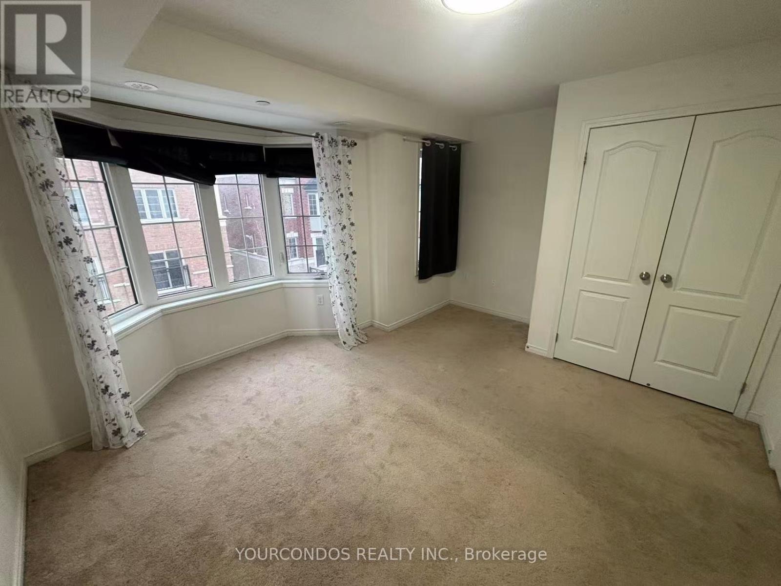 38 Filly Path, Oshawa, Ontario  L1L 0K9 - Photo 11 - E12808400