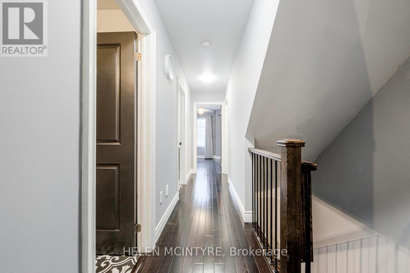 52 Cormier Heights, Toronto, Ontario  M8Z 0B5 - Photo 20 - W12808382