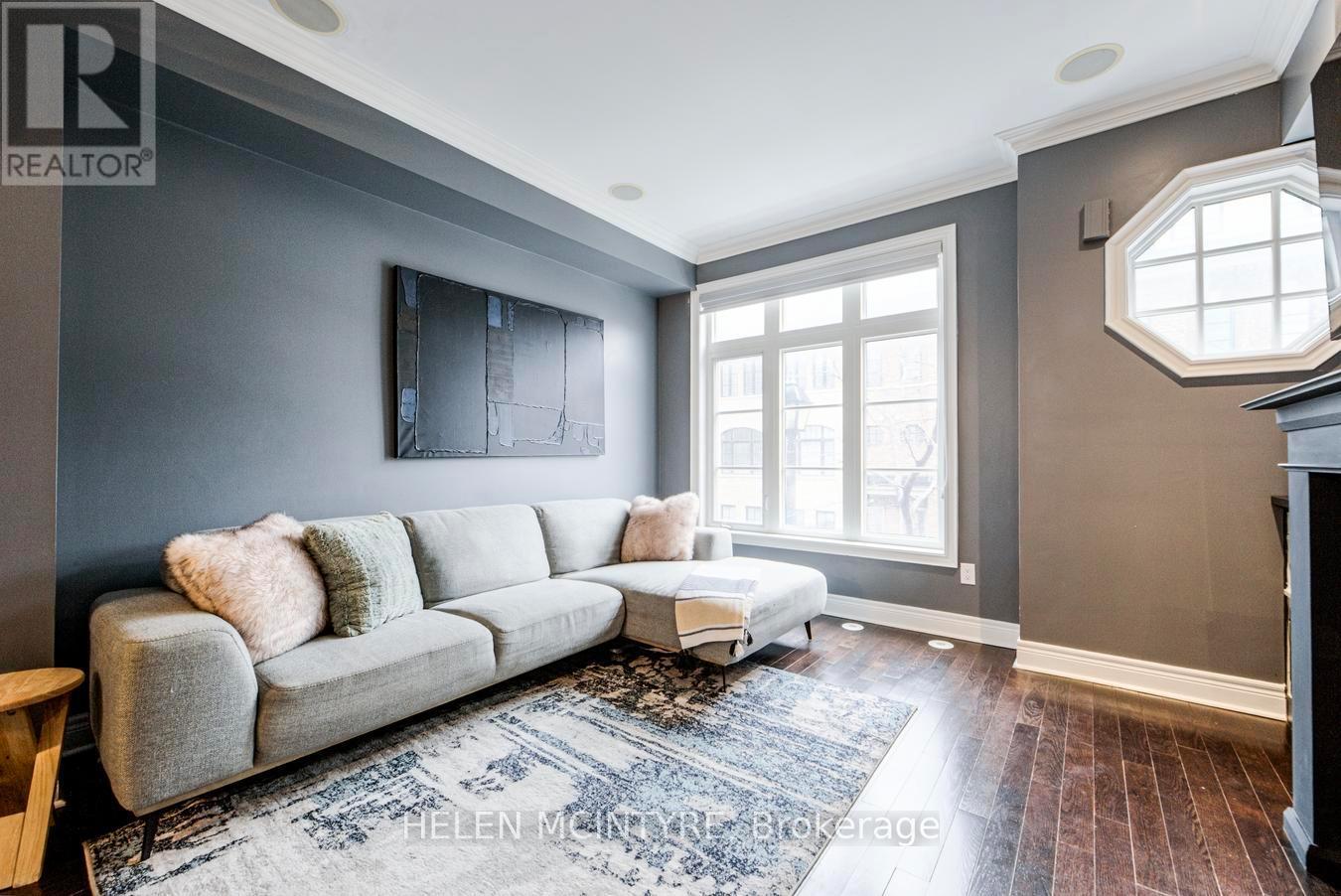 52 Cormier Heights, Toronto, Ontario  M8Z 0B5 - Photo 25 - W12808382