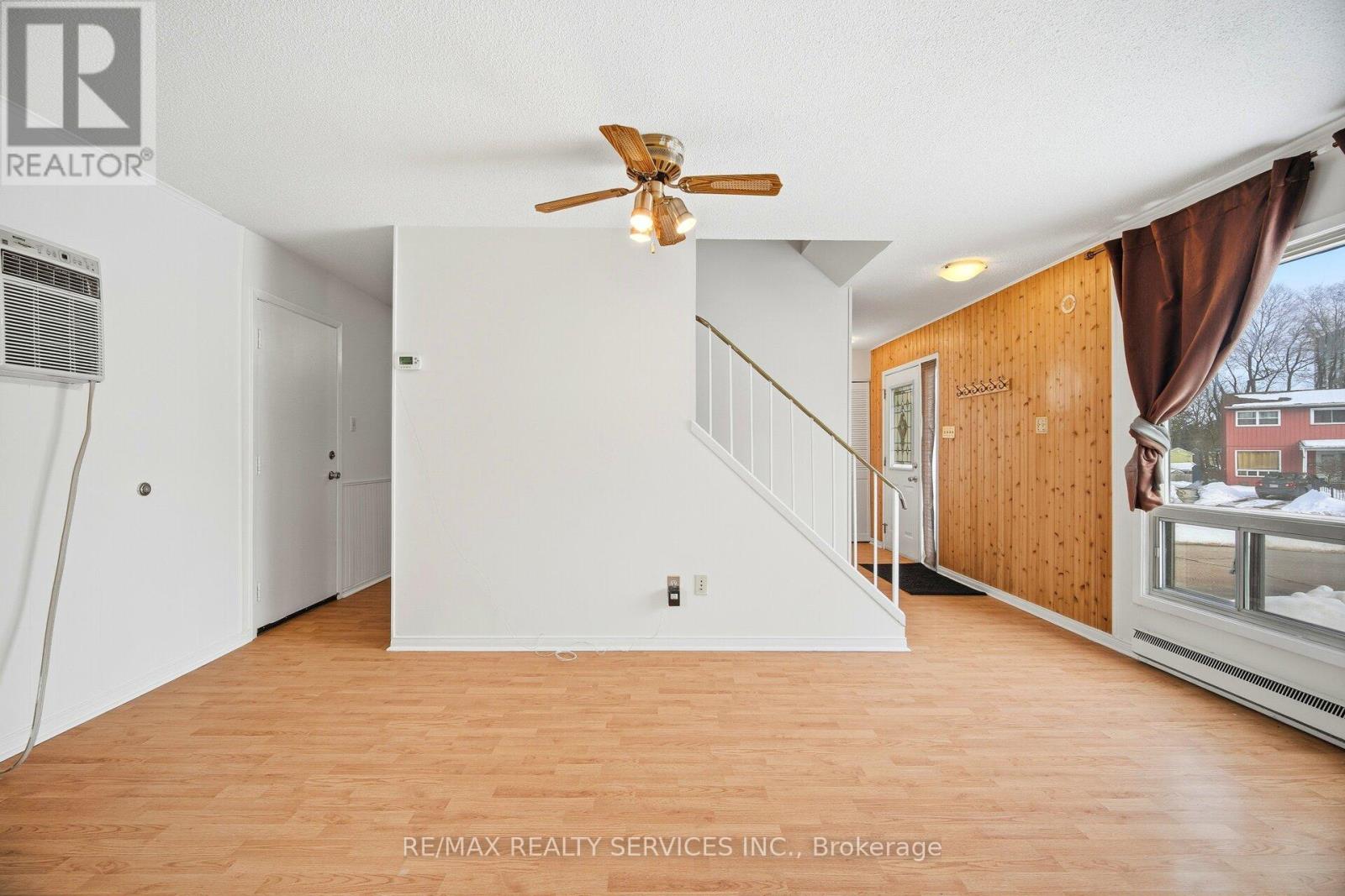 4 Huntington Court, Brampton, Ontario  L6S 1S4 - Photo 10 - W12808406