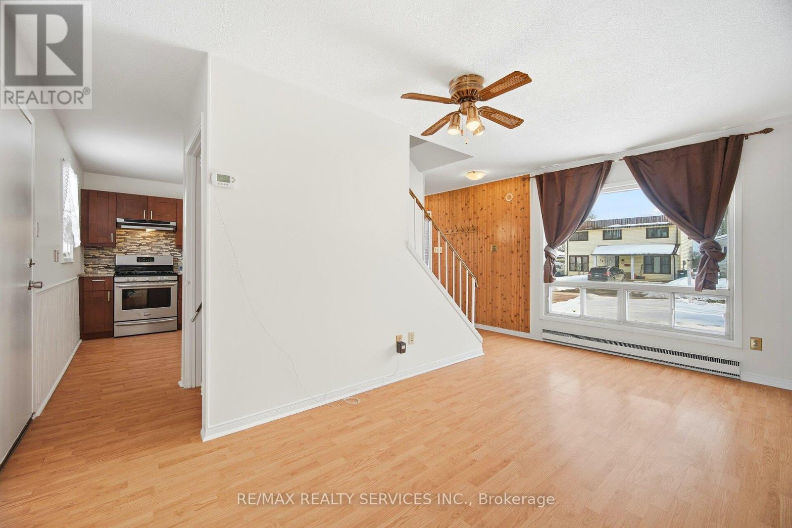 4 Huntington Court, Brampton, Ontario  L6S 1S4 - Photo 11 - W12808406