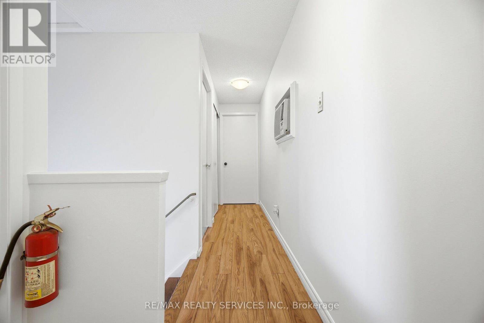 4 Huntington Court, Brampton, Ontario  L6S 1S4 - Photo 23 - W12808406