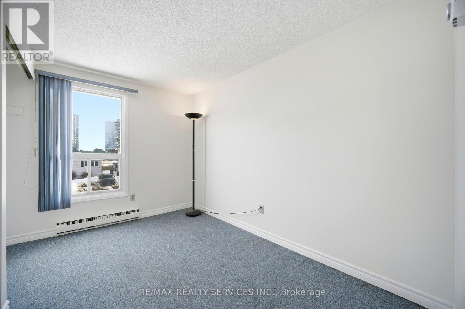 4 Huntington Court, Brampton, Ontario  L6S 1S4 - Photo 27 - W12808406