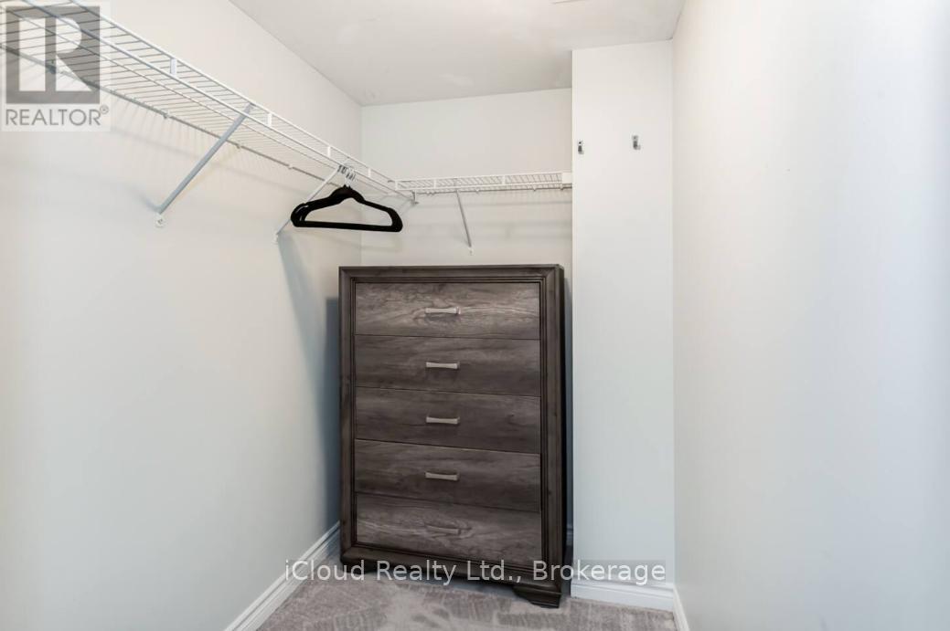 933 - 3888 Duke Of York Boulevard, Mississauga, Ontario  L5B 4P5 - Photo 16 - W12808408