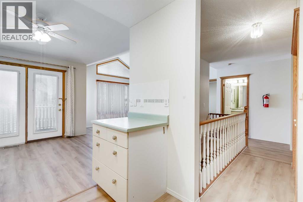 36 Del Monica Villas Ne, Calgary, Alberta  T1Y 6Z5 - Photo 11 - A2287435