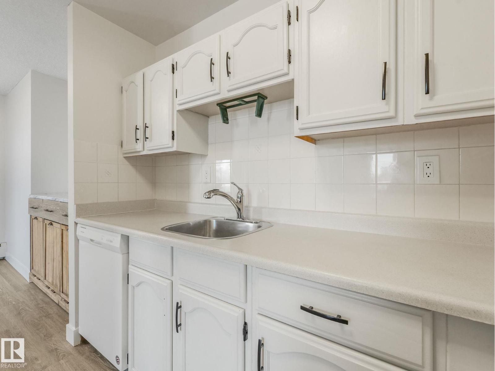 #406 10125 109 St Nw, Edmonton, Alberta T5J 3P1 - Photo 14 - E4468188