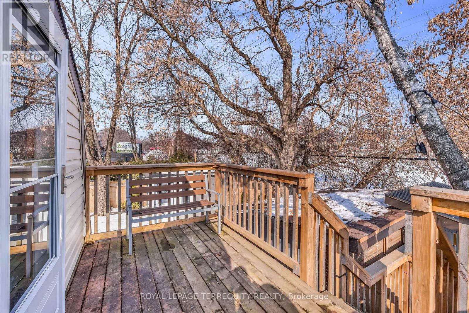 5 Acorn Avenue, Toronto, Ontario  M9B 3P7 - Photo 29 - W12800808