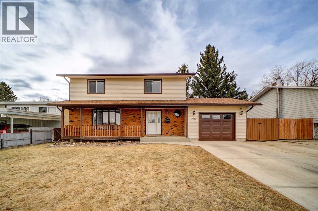 2020 25th Avenue N, Lethbridge, Alberta  T1H 4V3 - Photo 1 - A2286808
