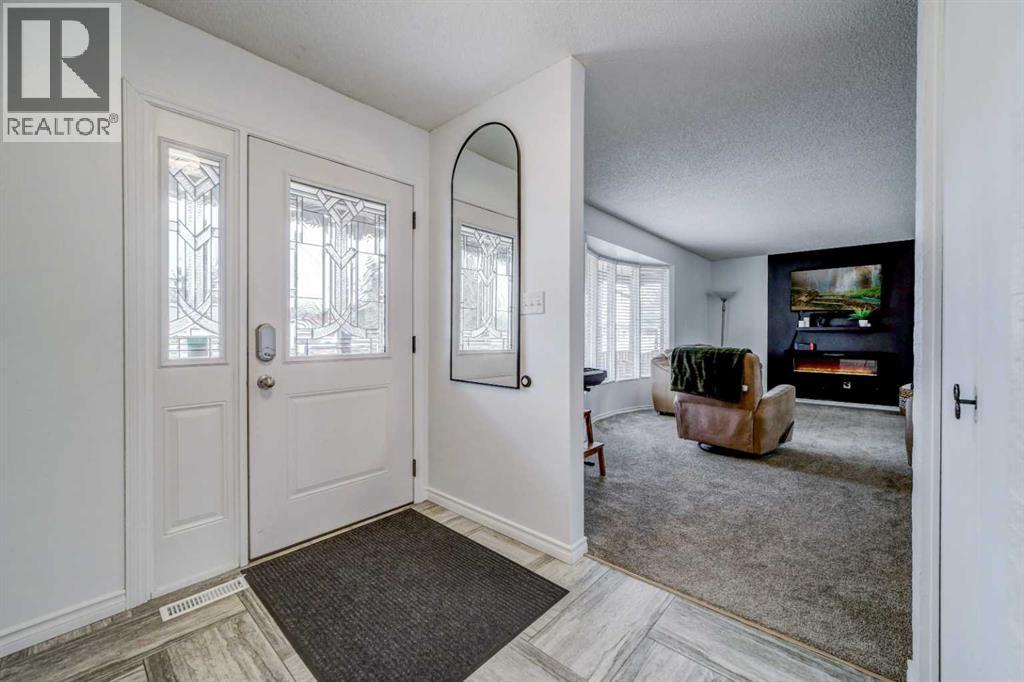 2020 25th Avenue N, Lethbridge, Alberta  T1H 4V3 - Photo 12 - A2286808