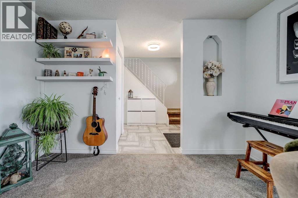 2020 25th Avenue N, Lethbridge, Alberta  T1H 4V3 - Photo 15 - A2286808