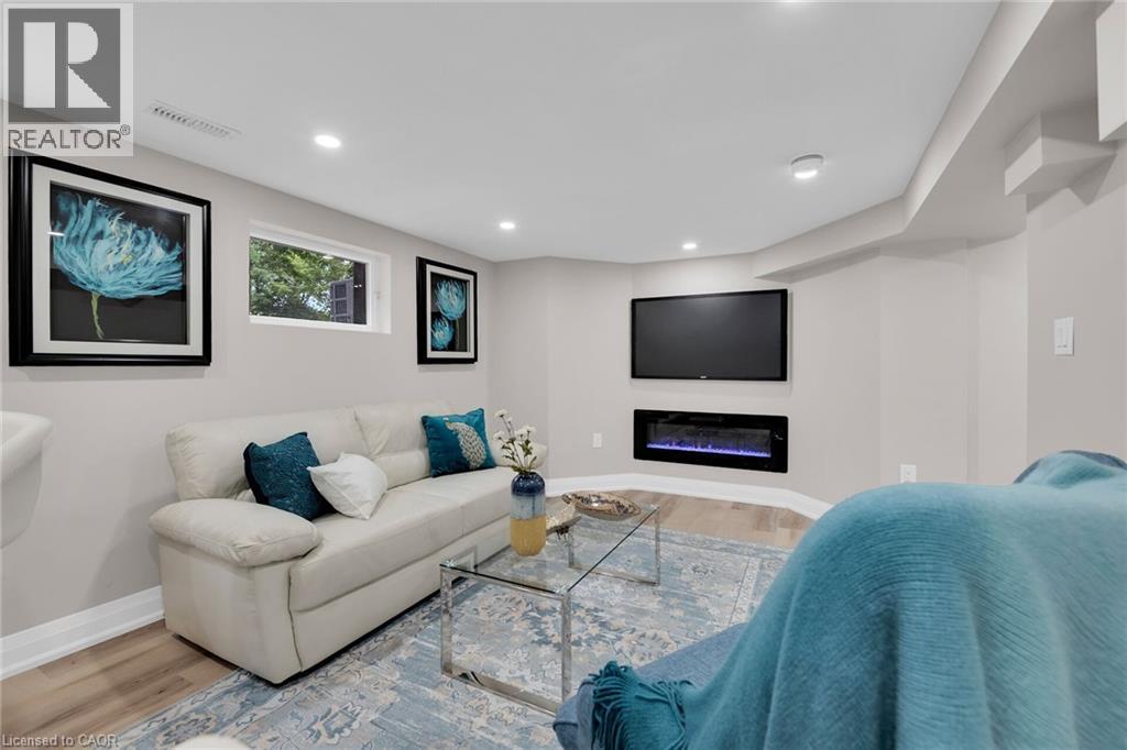 174 East 34th Street, Hamilton, Ontario  L8V 3W6 - Photo 29 - 40798756