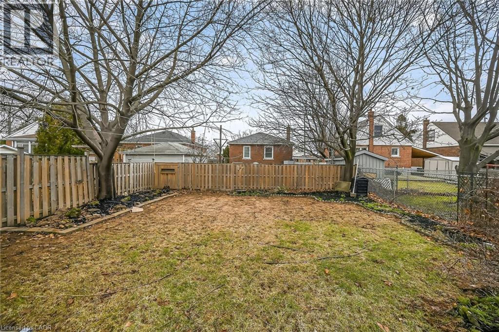 174 East 34th Street, Hamilton, Ontario  L8V 3W6 - Photo 41 - 40798756