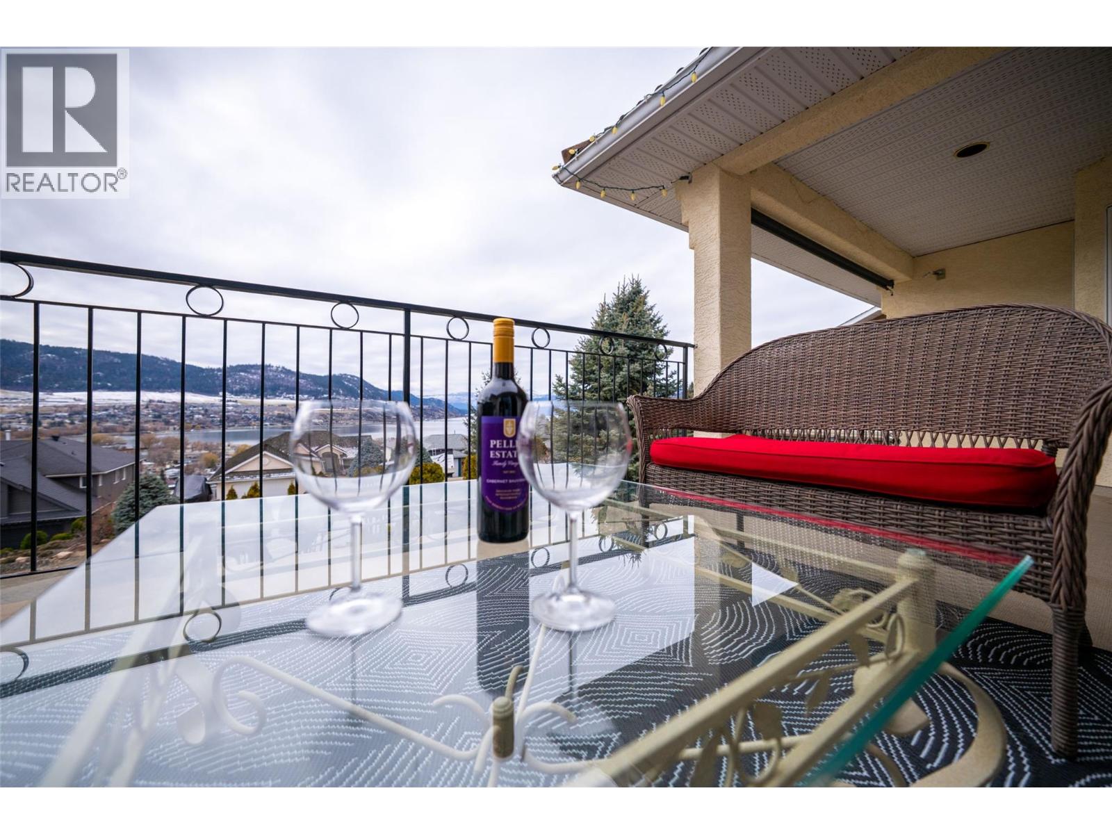 6809 Cameo Drive N, Vernon, British Columbia  V1H 1N9 - Photo 9 - 10375171