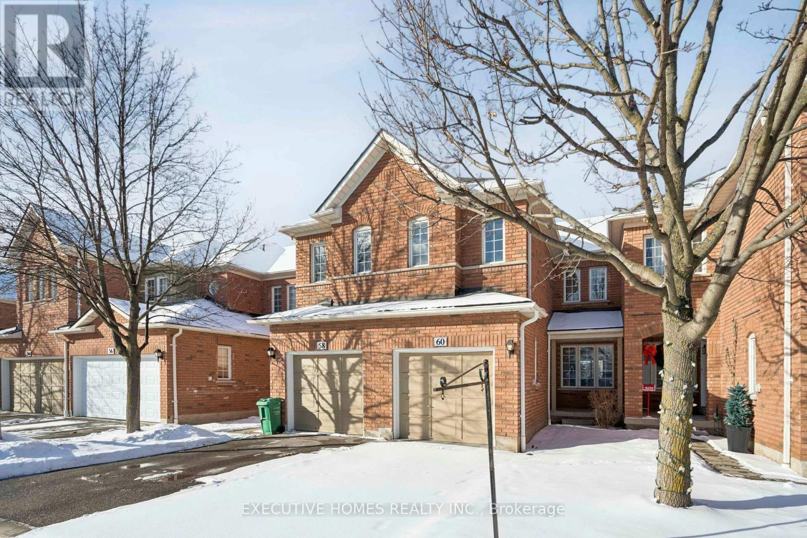 60 - 2665 Thomas Street, Mississauga, Ontario  L5M 6G6 - Photo 3 - W12806716