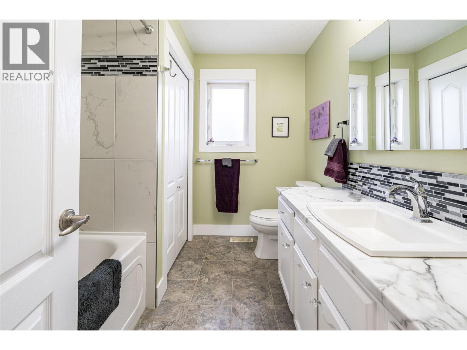 6809 Cameo Drive N, Vernon, British Columbia  V1H 1N9 - Photo 68 - 10375171