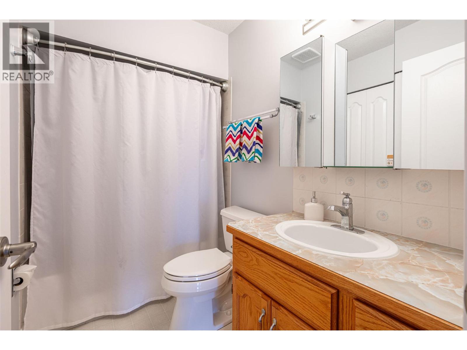 6809 Cameo Drive N, Vernon, British Columbia  V1H 1N9 - Photo 24 - 10375171