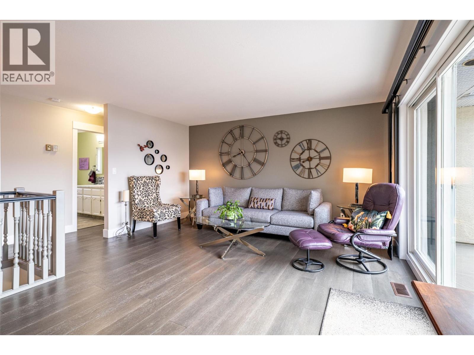 6809 Cameo Drive N, Vernon, British Columbia  V1H 1N9 - Photo 53 - 10375171