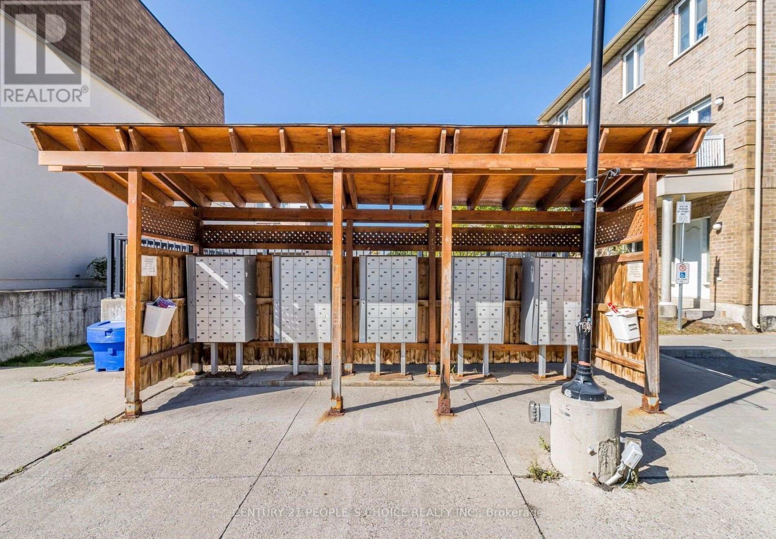 2073 - 3047 Finch Avenue W, Toronto, Ontario  M9M 0A5 - Photo 5 - W12808440