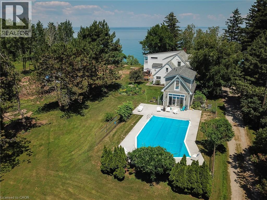 165 LAKE Street, Grimsby, Ontario