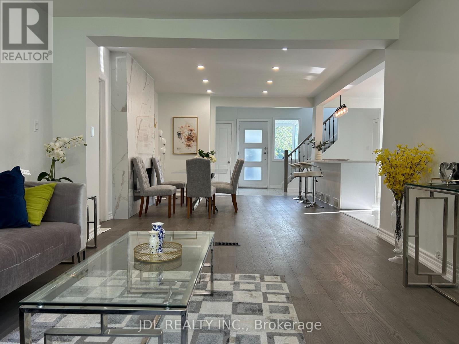 18 Cadillac Ave Avenue, Toronto, Ontario  M3H 1R9 - Photo 11 - C12808446