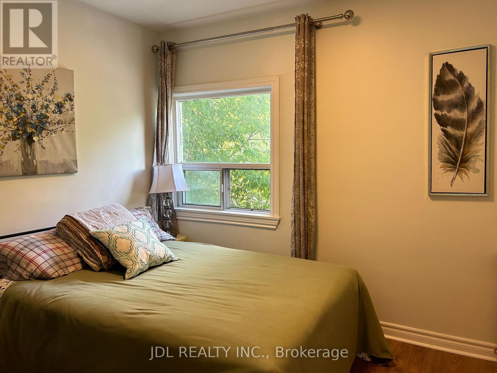 18 Cadillac Ave Avenue, Toronto, Ontario  M3H 1R9 - Photo 14 - C12808446