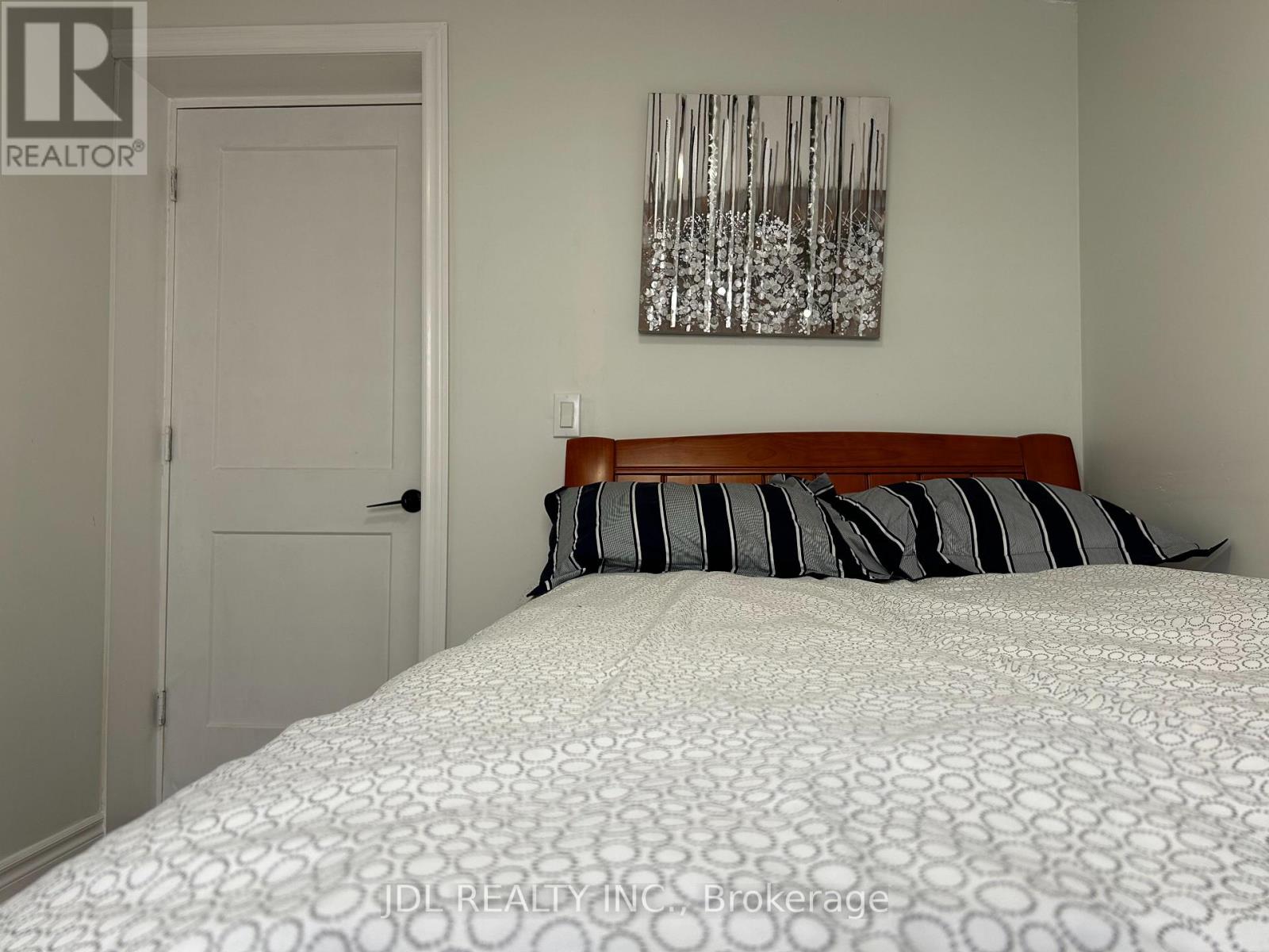 18 Cadillac Ave Avenue, Toronto, Ontario  M3H 1R9 - Photo 15 - C12808446