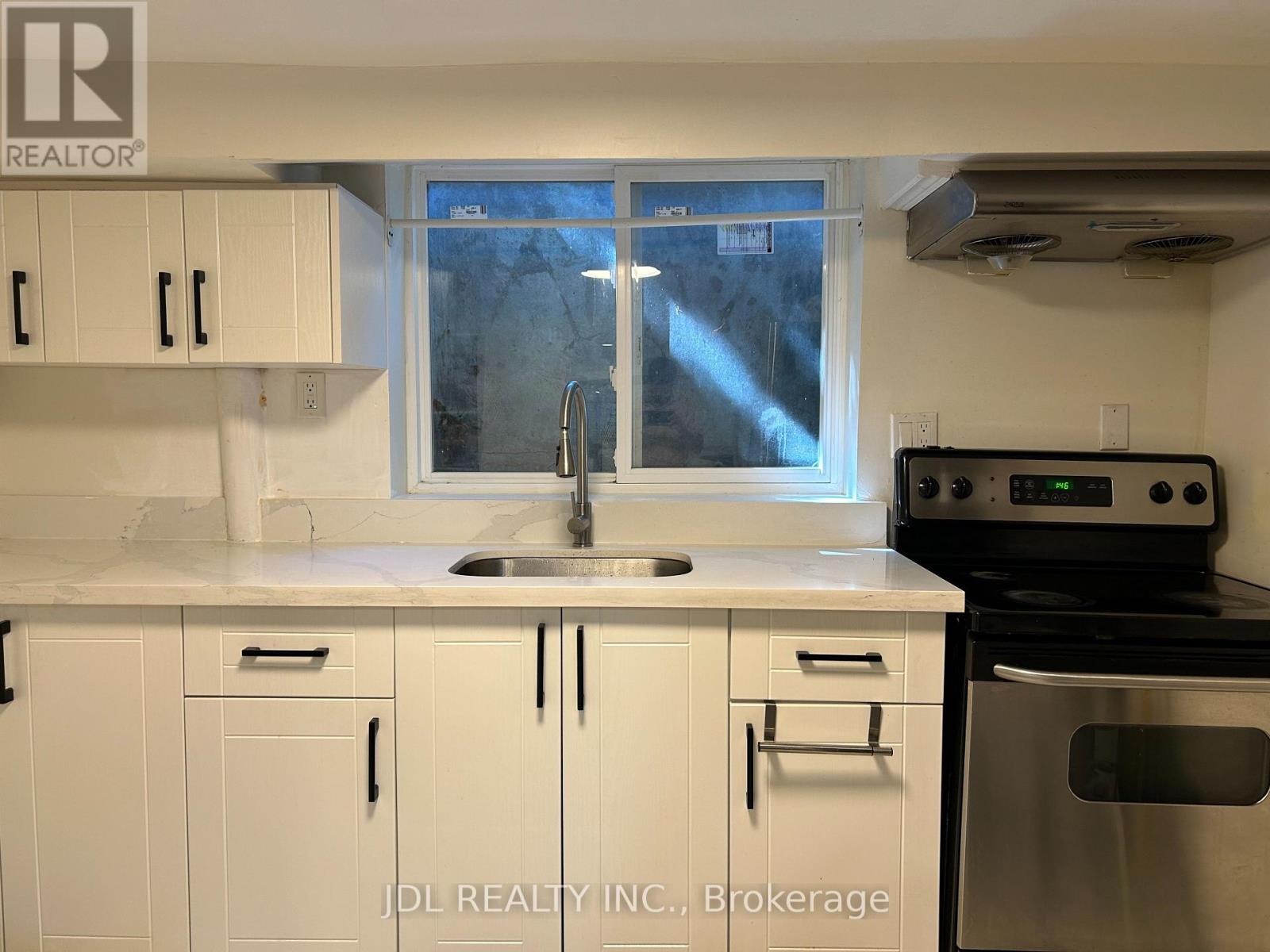 18 Cadillac Ave Avenue, Toronto, Ontario  M3H 1R9 - Photo 18 - C12808446