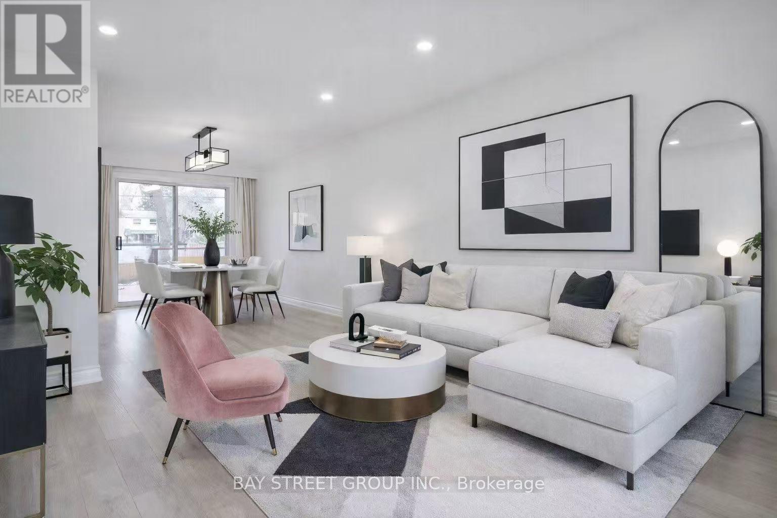 150 VAUXHALL DRIVE, Toronto, Ontario