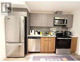 24 - 3079 PHARMACY AVENUE, Toronto, Ontario