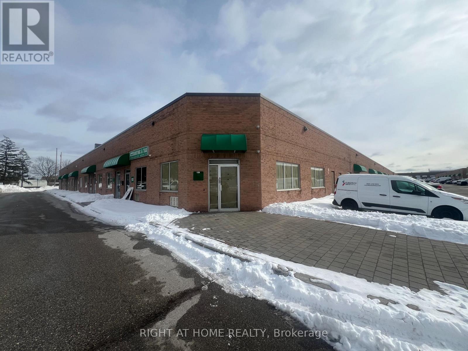 126 - 1895 CLEMENTS ROAD, Pickering, Ontario
