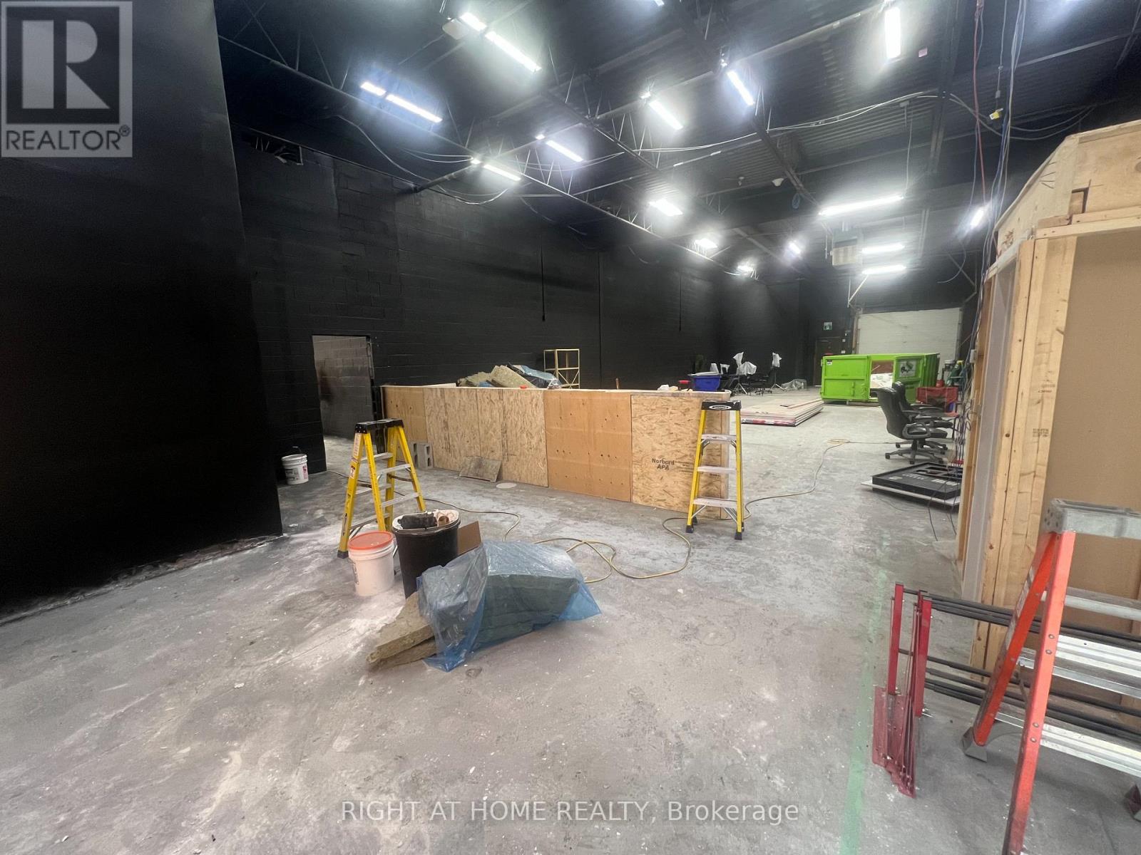 127 - 1895 Clements Road, Pickering, Ontario  L1W 3V5 - Photo 4 - E12808476