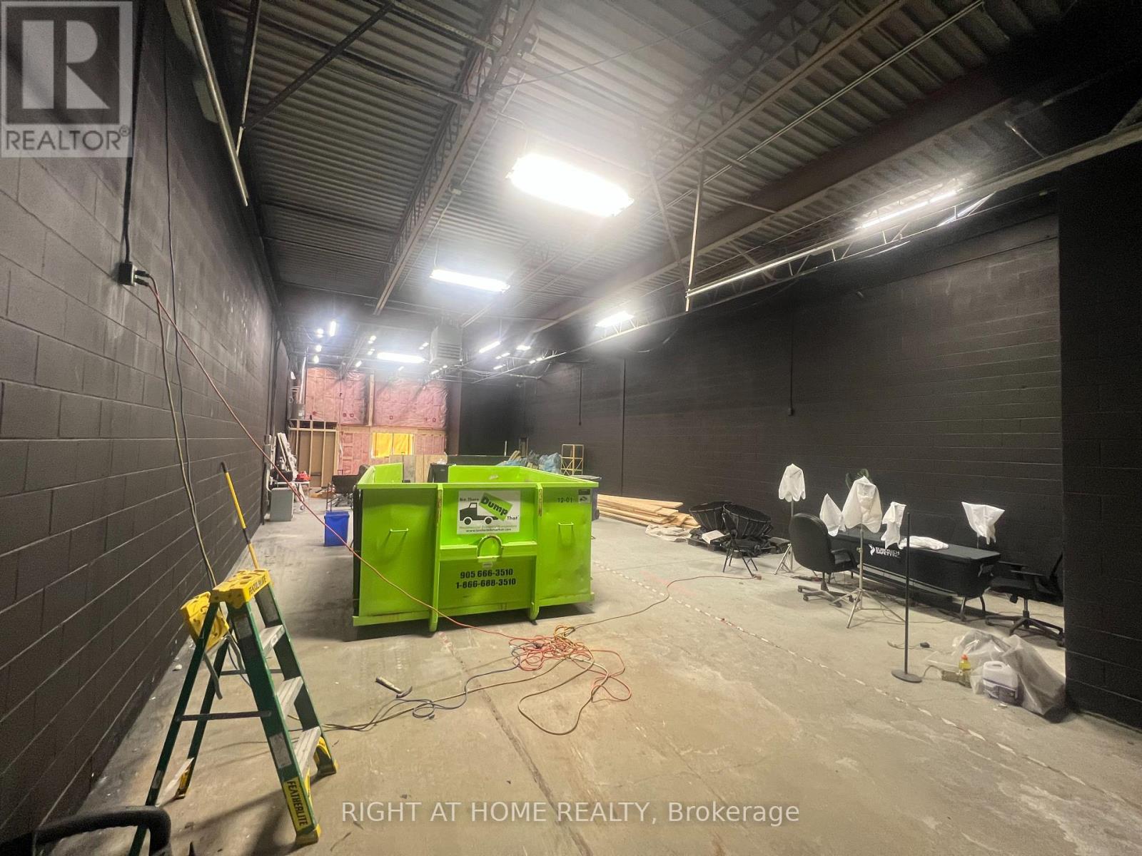 127 - 1895 Clements Road, Pickering, Ontario  L1W 3V5 - Photo 6 - E12808476