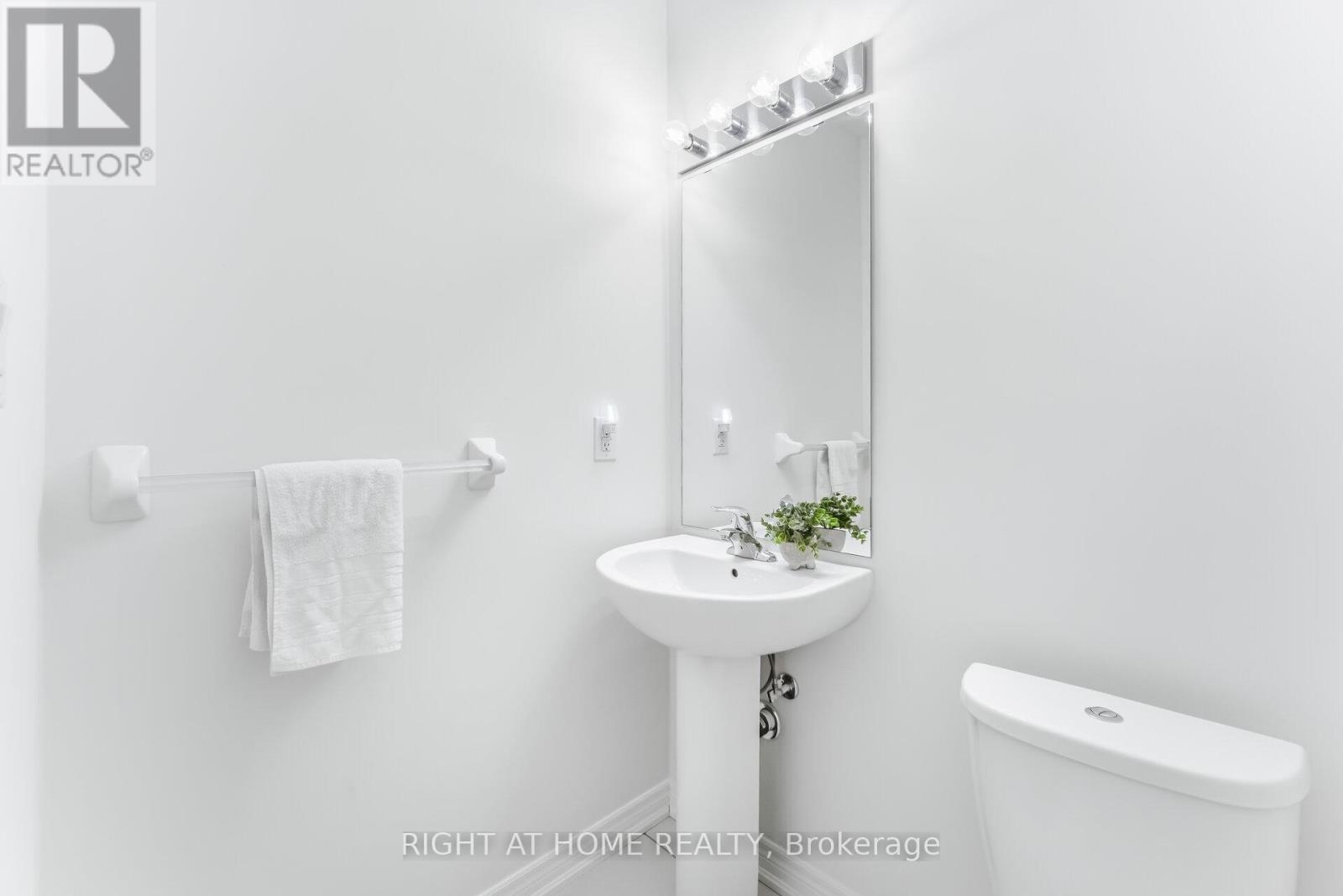 77 Singhampton Road, Vaughan, Ontario  L4H 3N5 - Photo 14 - N12808466