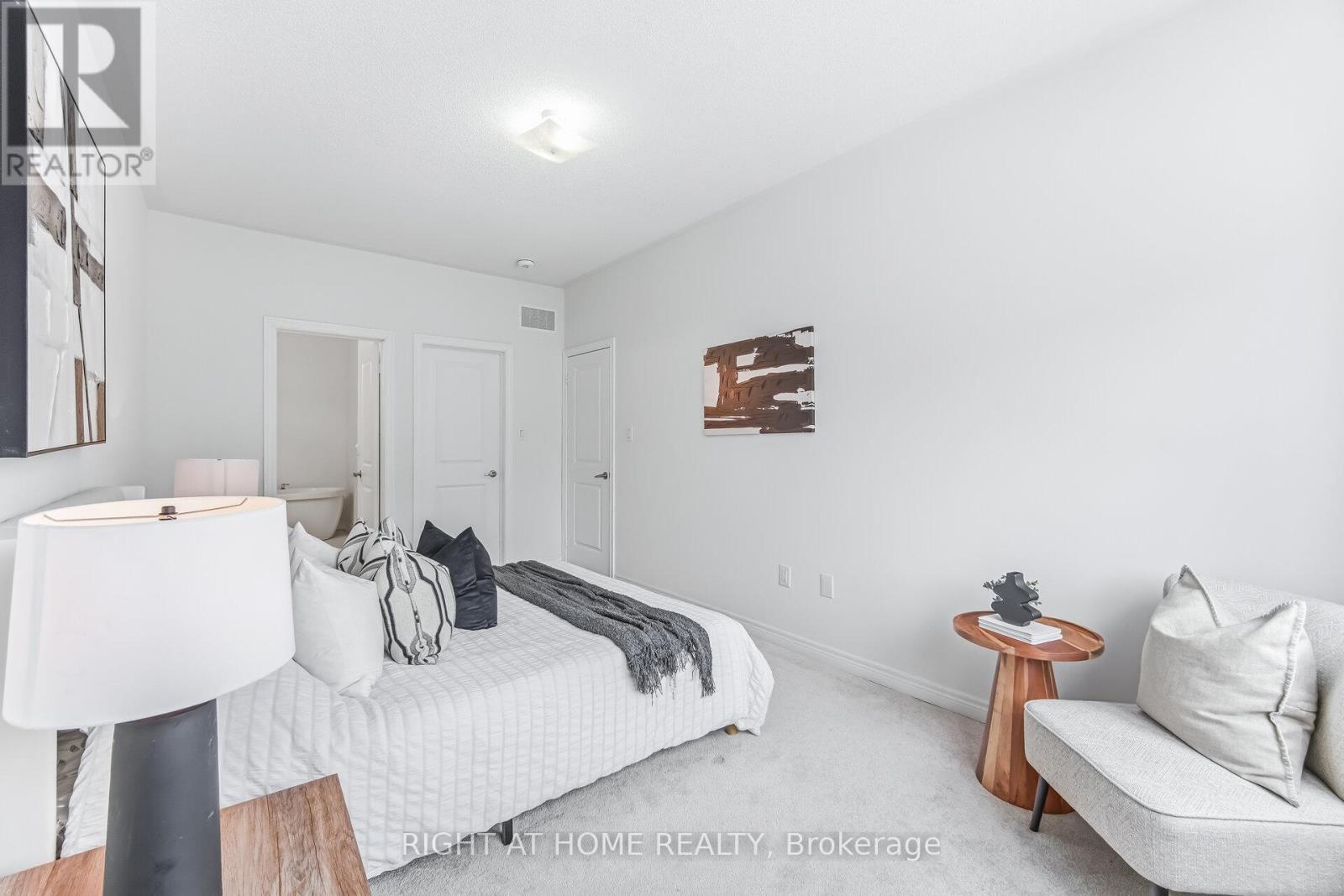 77 Singhampton Road, Vaughan, Ontario  L4H 3N5 - Photo 17 - N12808466