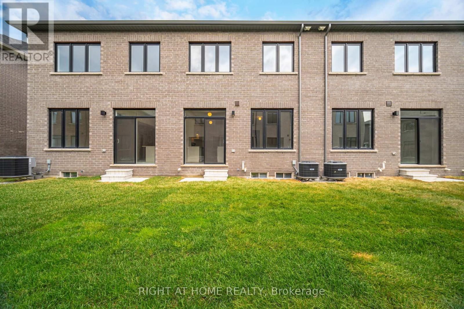 77 Singhampton Road, Vaughan, Ontario  L4H 3N5 - Photo 31 - N12808466