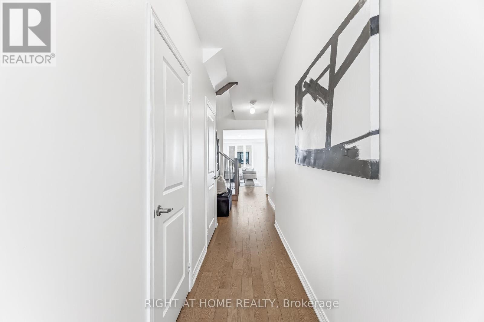 77 Singhampton Road, Vaughan, Ontario  L4H 3N5 - Photo 5 - N12808466